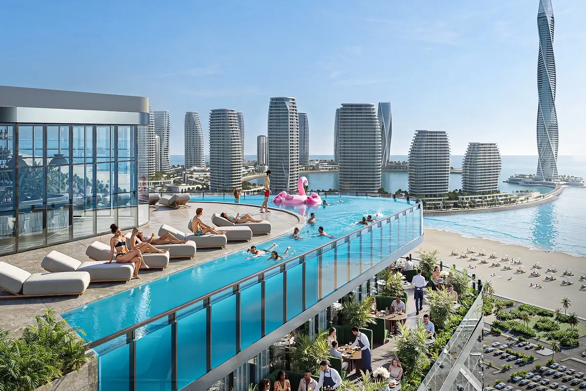 Sky Deck & Infinity Pool